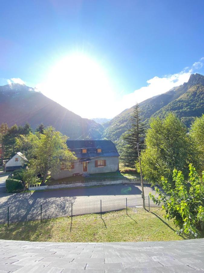 Joli Chalet 60M2 Proche Du Centre. Parking. Balcon Cauterets Eksteriør bilde